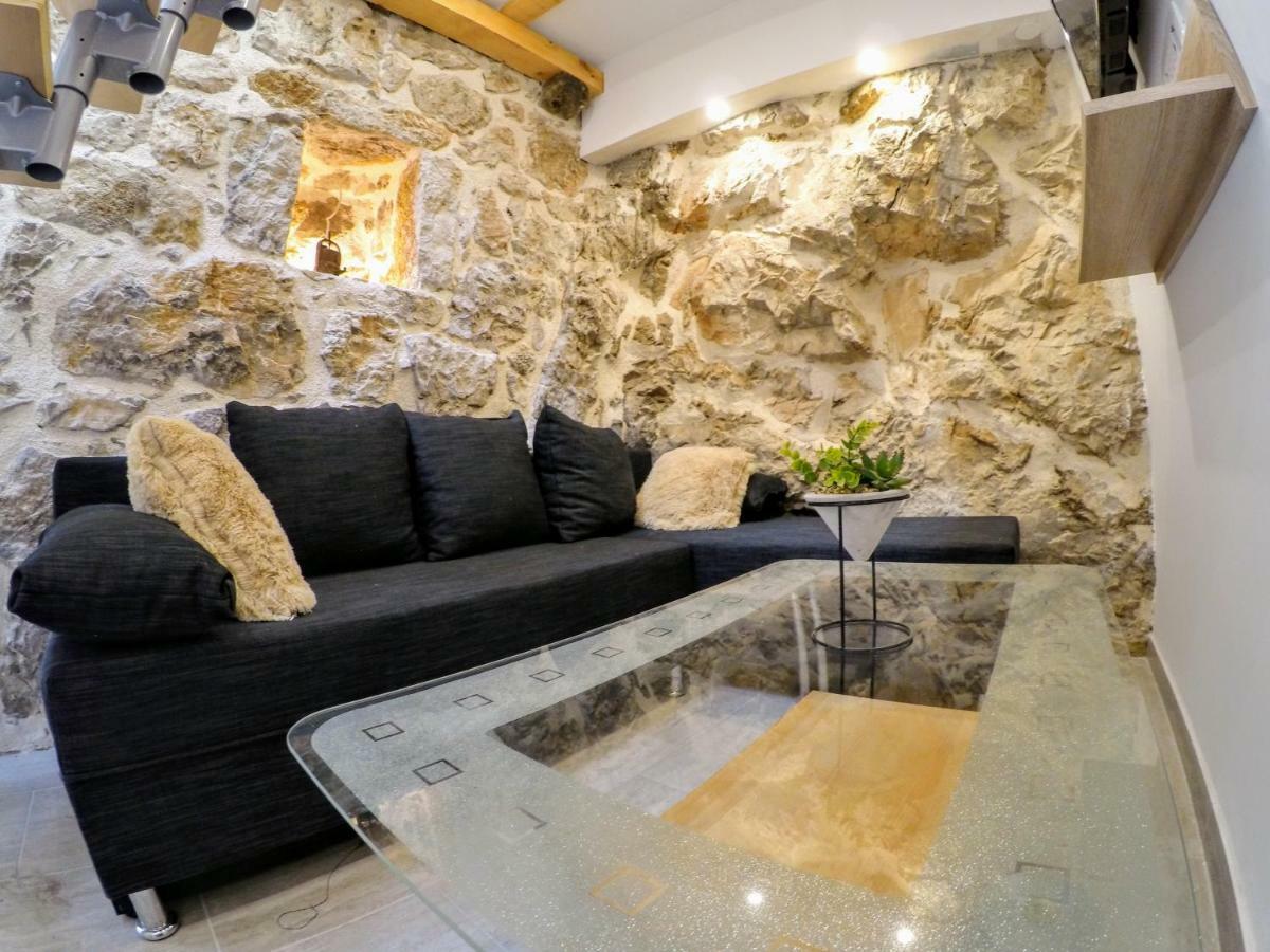 Апартаменты Authentic Ap For 2, Babino Polje,Mljet Экстерьер фото