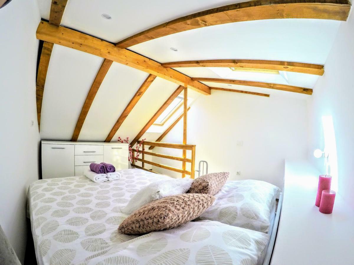 Апартаменты Authentic Ap For 2, Babino Polje,Mljet Экстерьер фото
