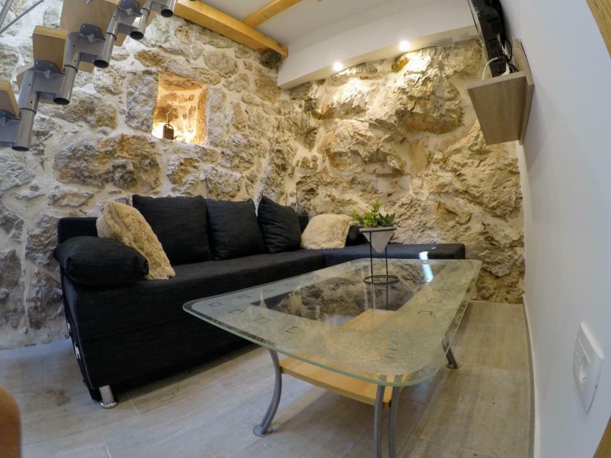 Апартаменты Authentic Ap For 2, Babino Polje,Mljet Экстерьер фото